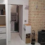 Frendly Flat Free Wifi & Parking Kitchen Equipment Cosy