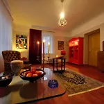 The Vintage Apartment