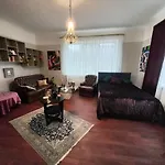 The Vintage Apartment