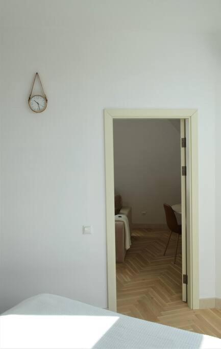 Luxury With A Balcony And View In Old Town Riga