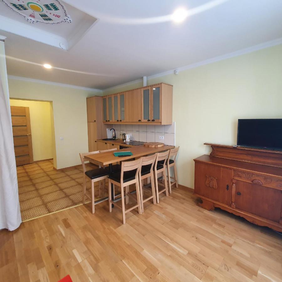 Apartment Hot Ernestines Iela 7-7 Enjoy The Feel Of And History! *