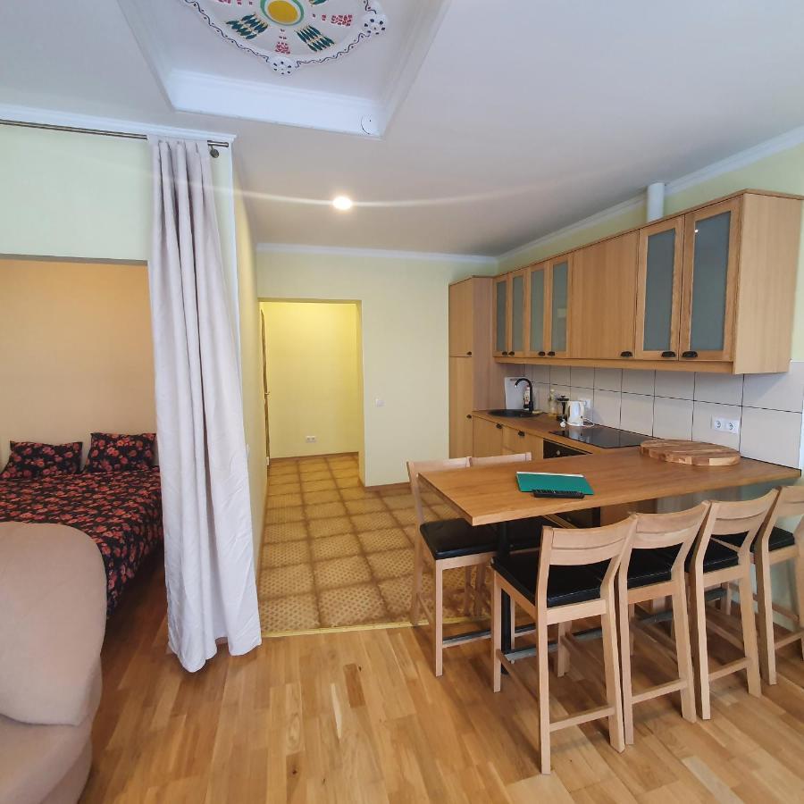 Apartment Hot Ernestines Iela 7-7 Enjoy The Feel Of And History!