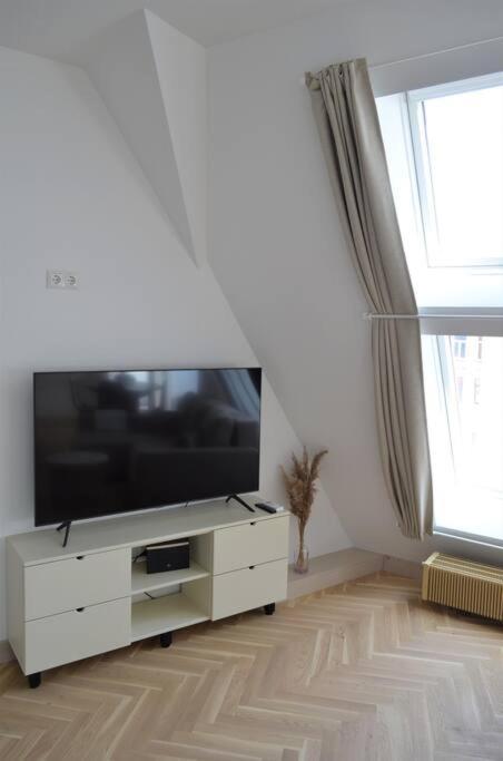 Butas Luxury With A Balcony And View In Old Town Riga