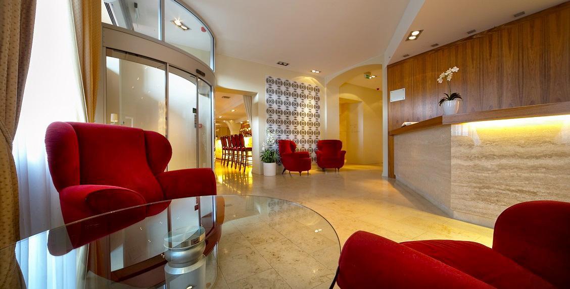 Opera 4* Riga