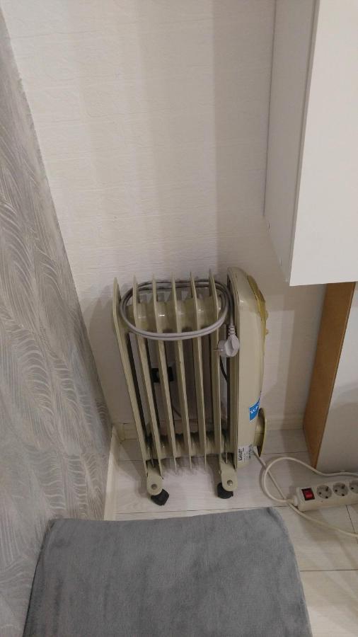 Frendly Flat Free Wifi & Parking Kitchen Equipment Cosy Huoneisto