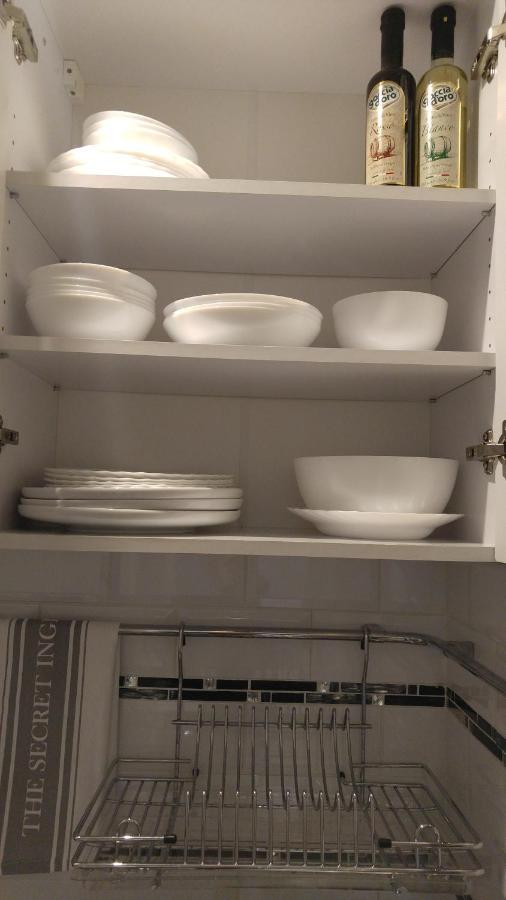 Huoneisto Frendly Flat Free Wifi & Parking Kitchen Equipment Cosy *