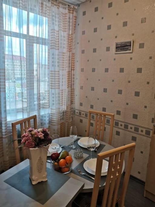 Korter Cozy, Spacious Gertruda Self Chek In 20 Min To Old With Car 5 Min *