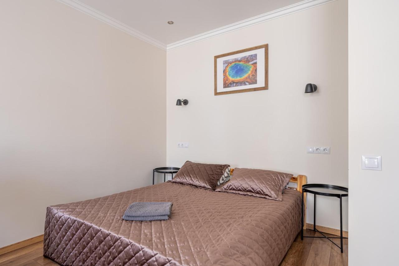 Top-floor With Courtyard View In Unesco Area, Murnieku Street Korter *