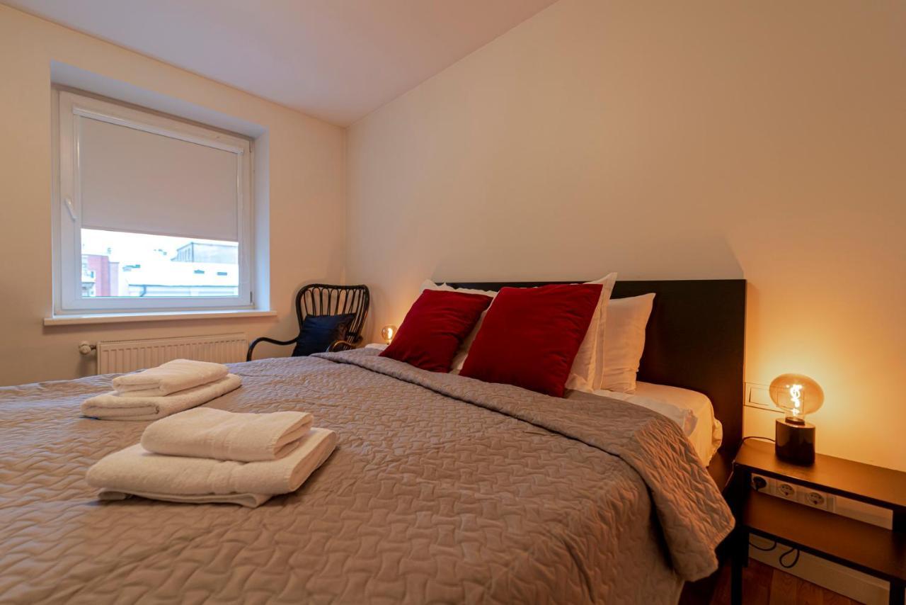 Apartment Harmony - Residences Of Pulkveza Brieza Street Next To Silent Center Riga