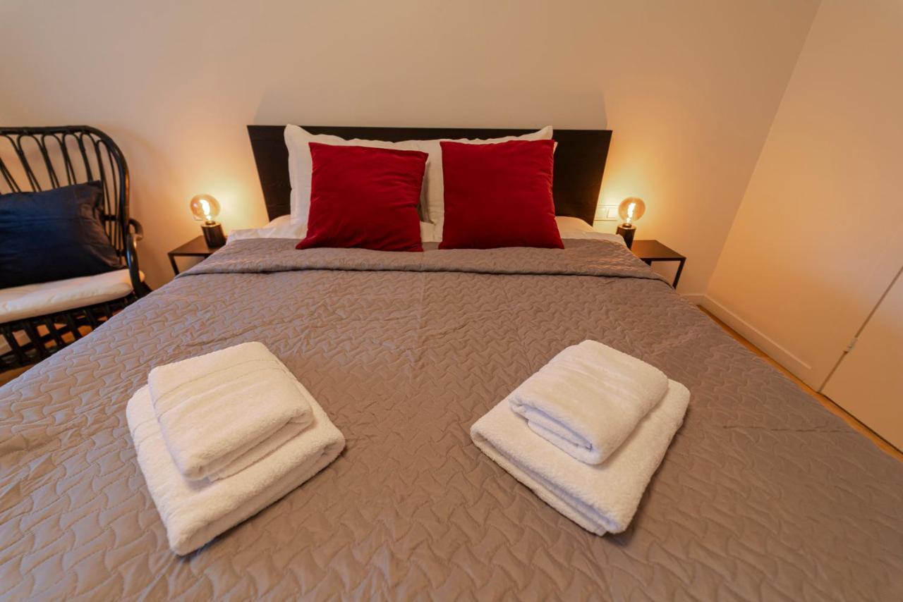Harmony - Residences Of Pulkveza Brieza Street Next To Silent Center Apartment Riga