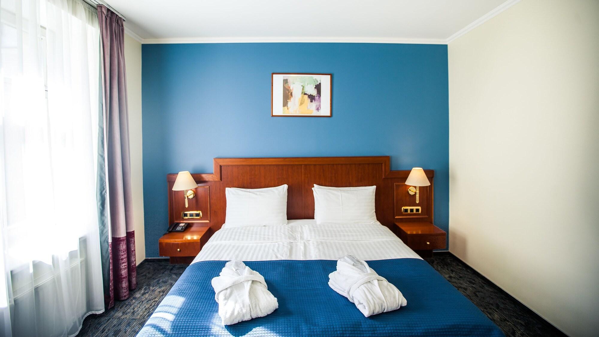 Hestia Jugend Hotel 4*