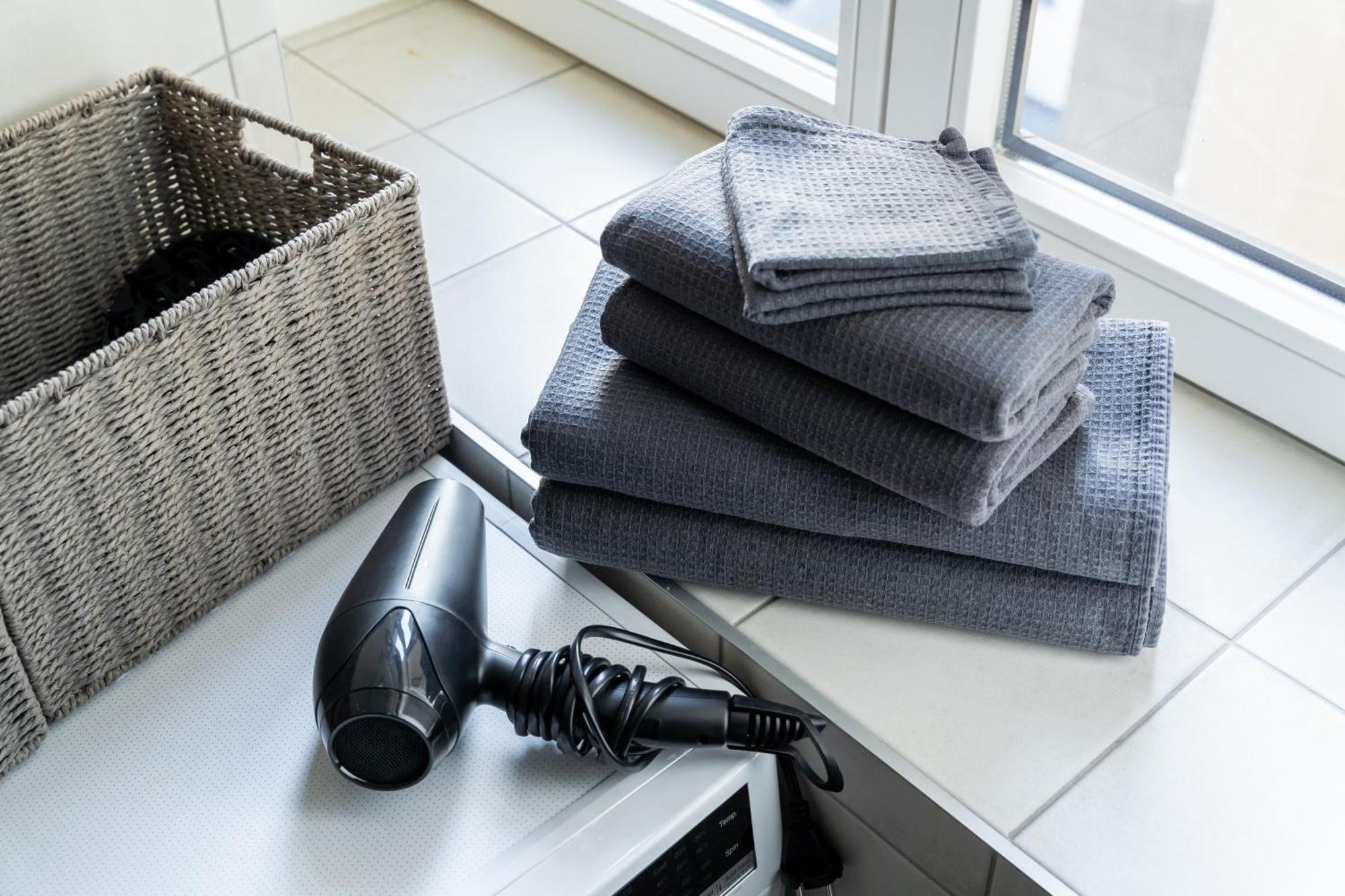 New! Quiet With Elevator, 9 Min Walk To Old Town Apartamento *