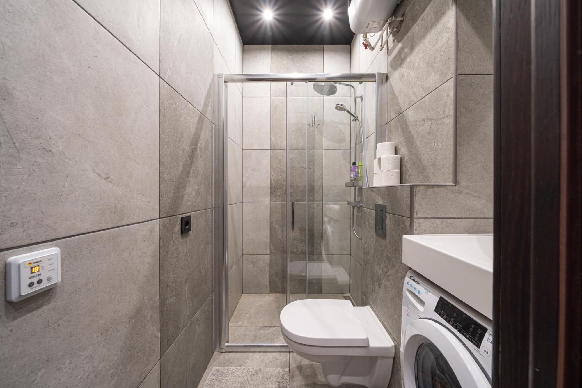 Lienes Iela Gem 1br With Fireplace In Historic Unesco Center Korter *
