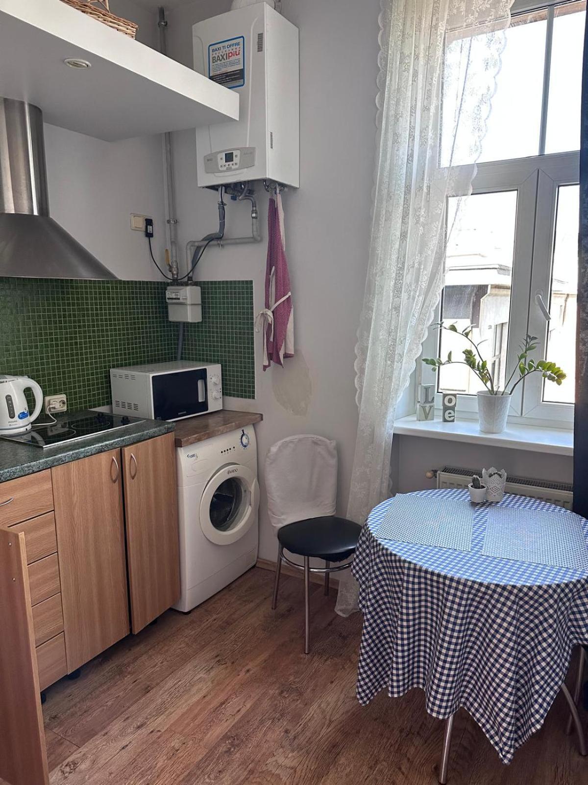 Flat In Front Of Station