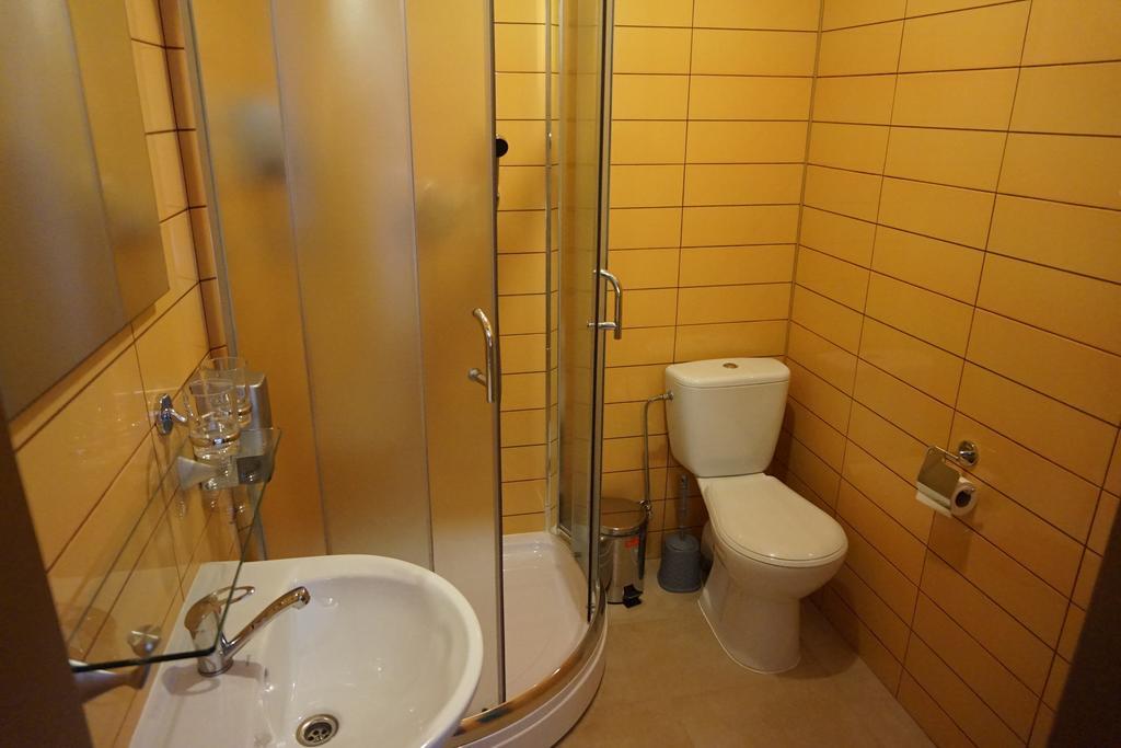 Amigo Hostel *