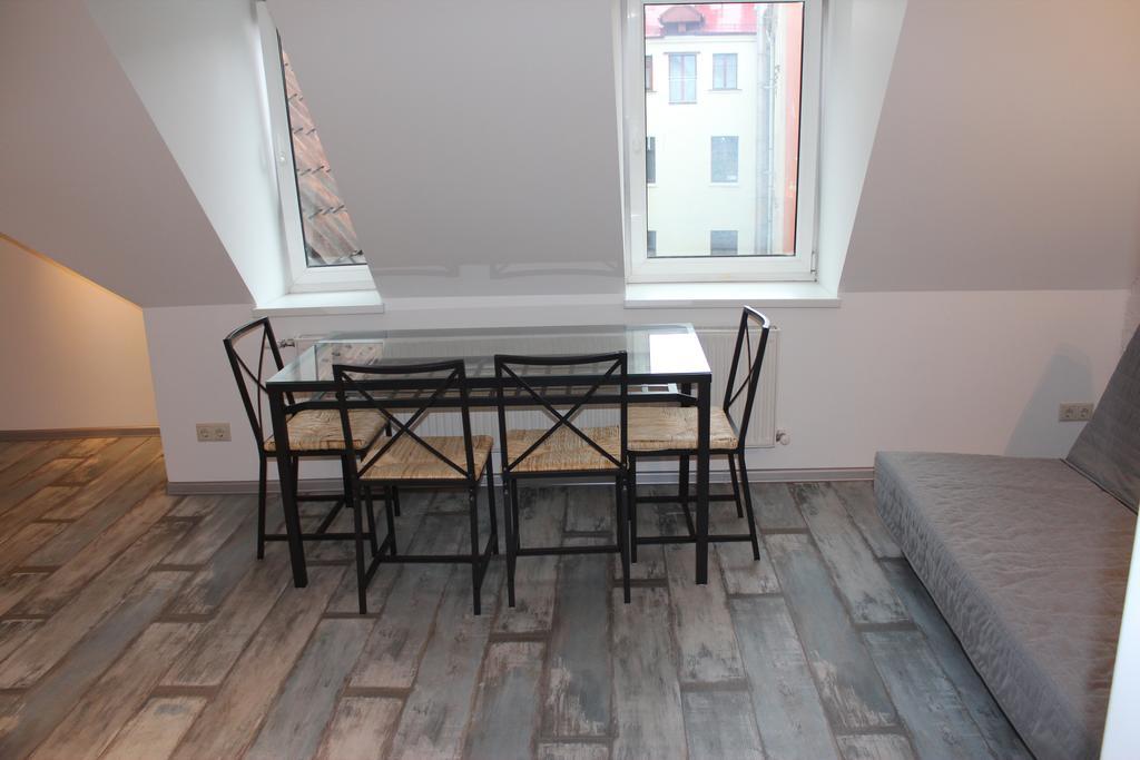 Three-bedroom On Peldu 19 * Riga