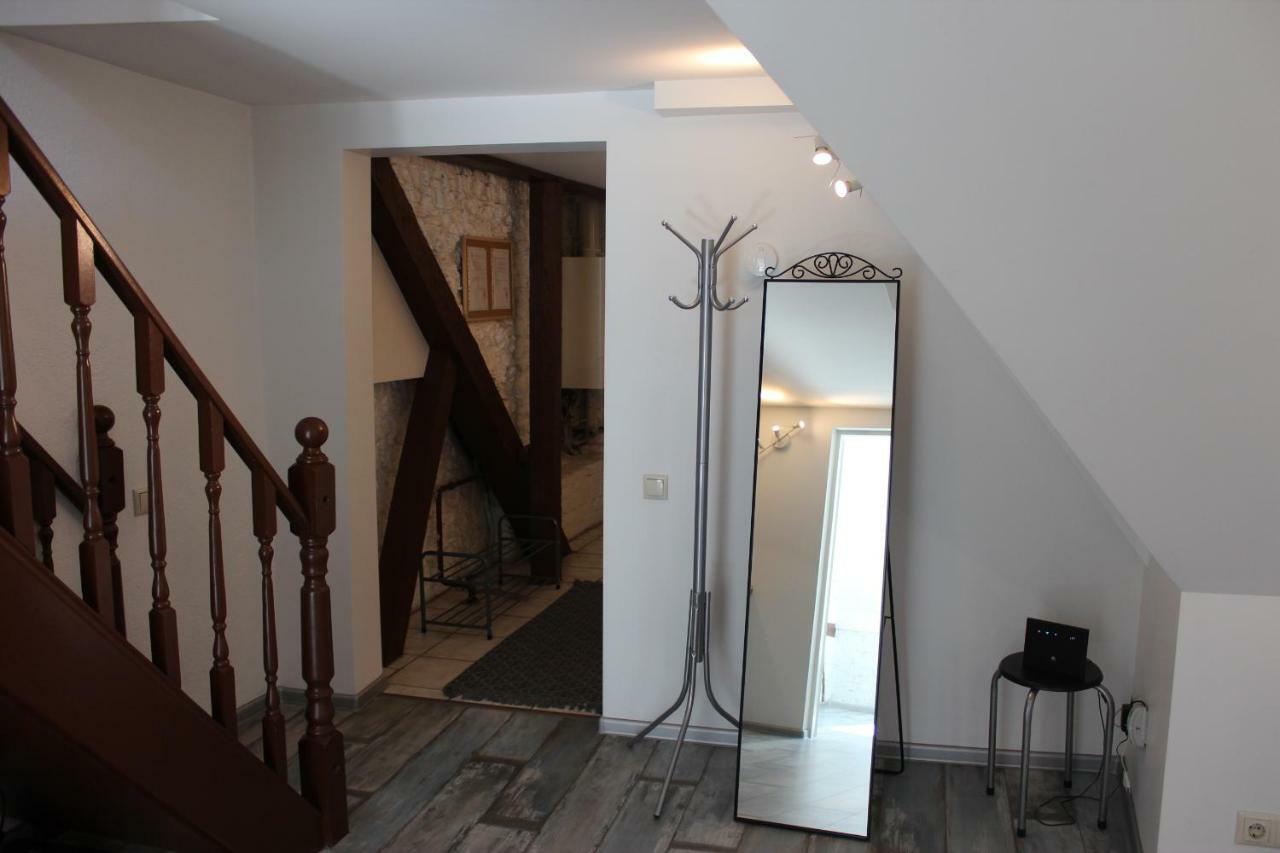 Three-bedroom On Peldu 19 *