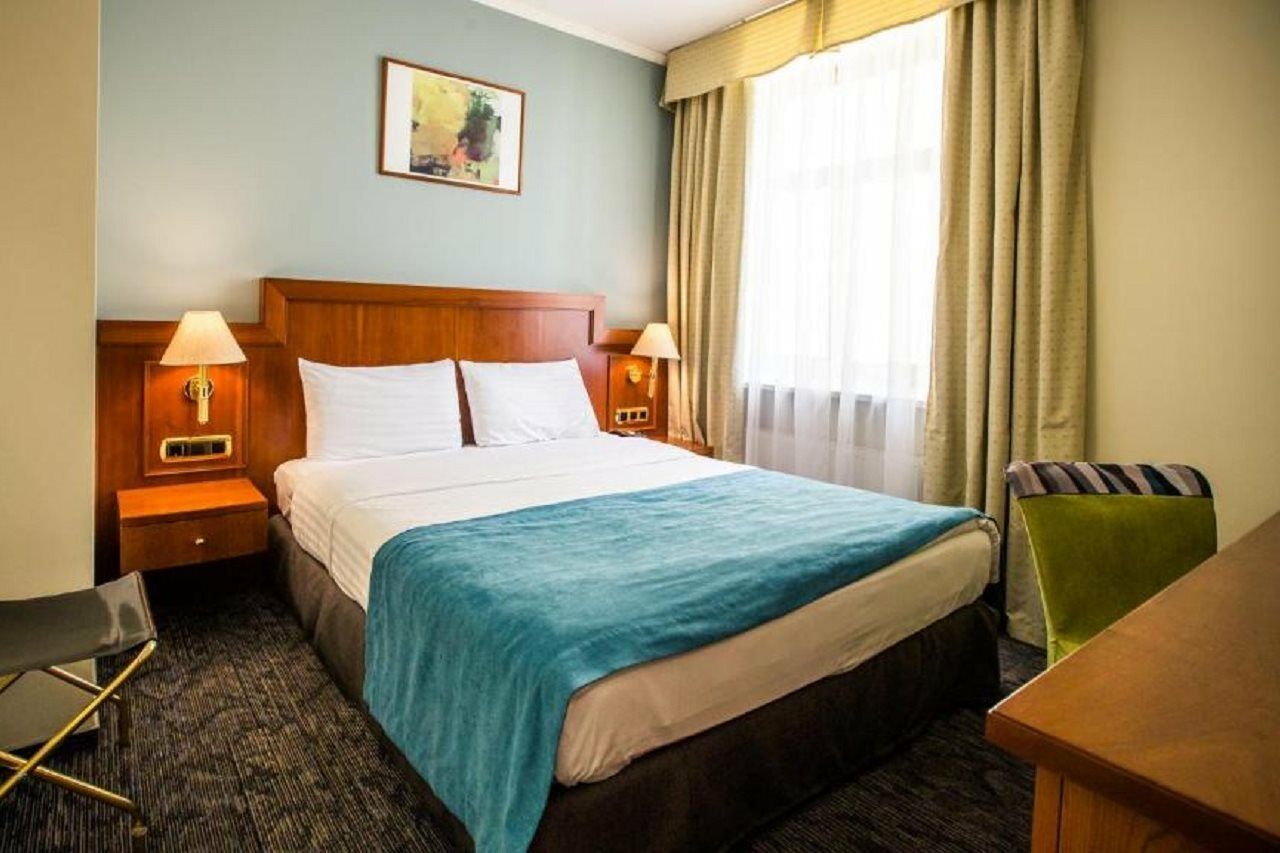 Hestia Jugend Hotel 4*