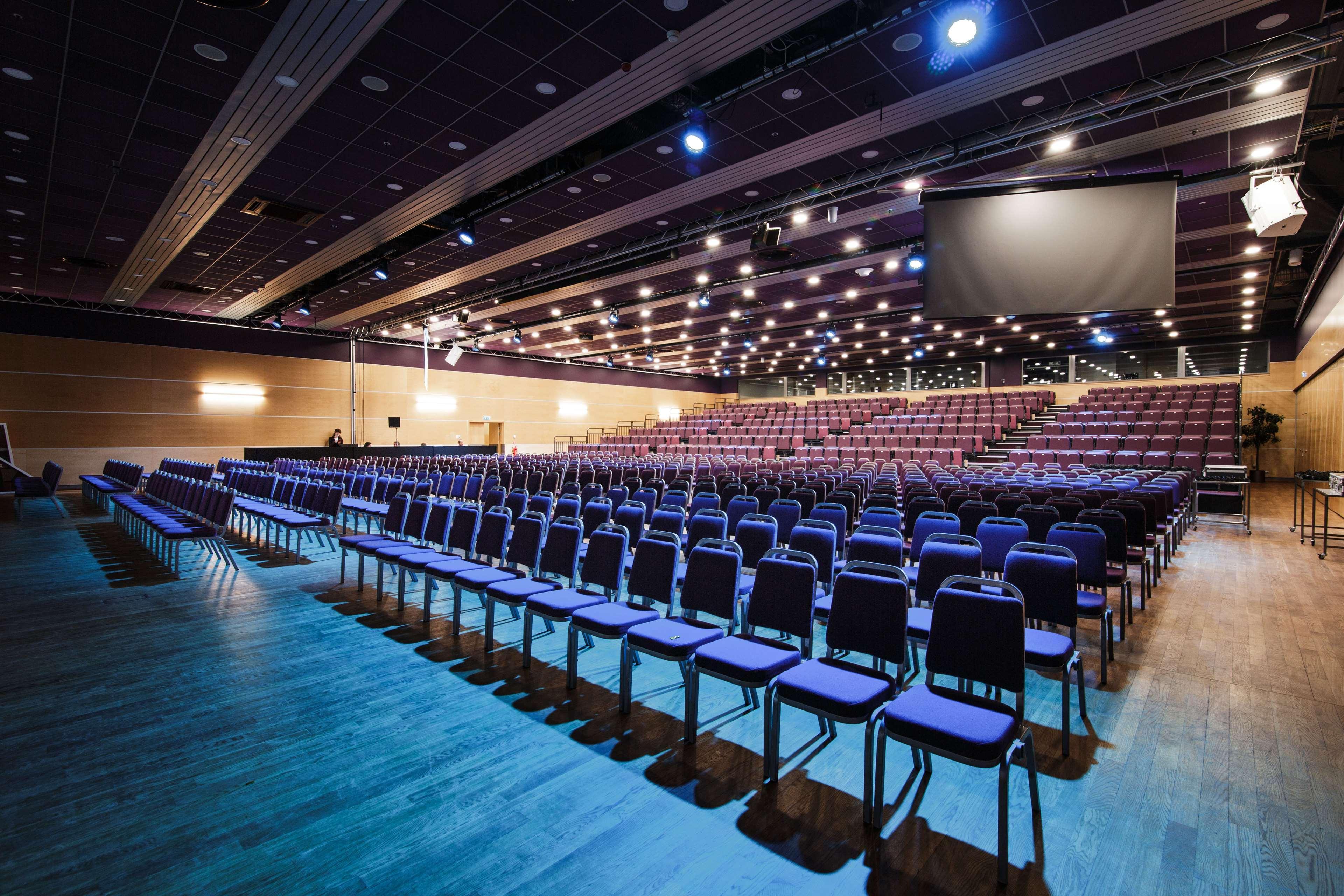 Radisson Blu Latvija Conference & Hotel, Hotel 4*