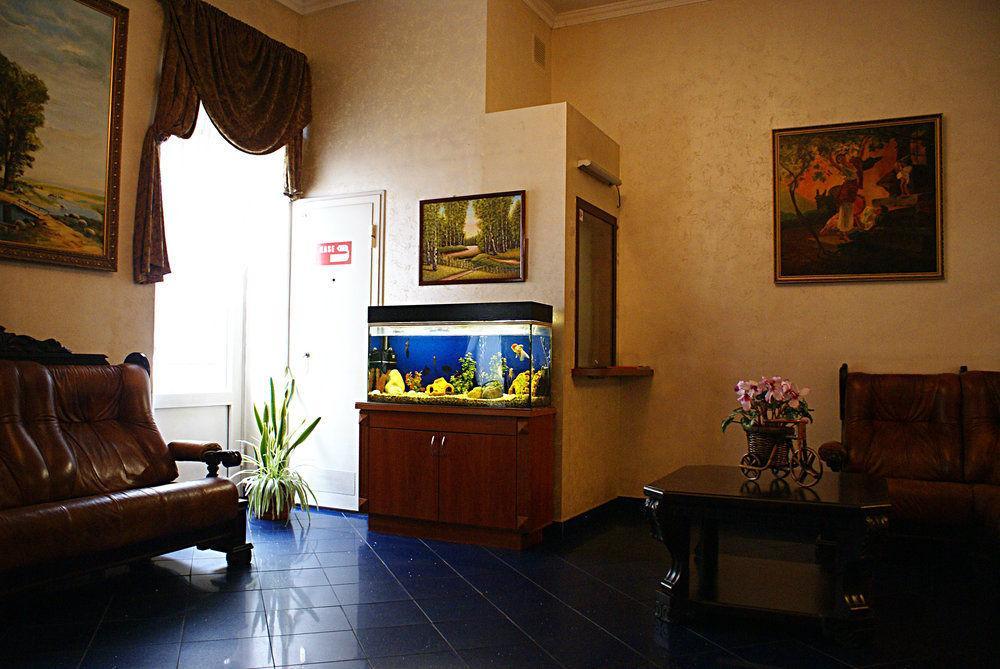Irina Hotel