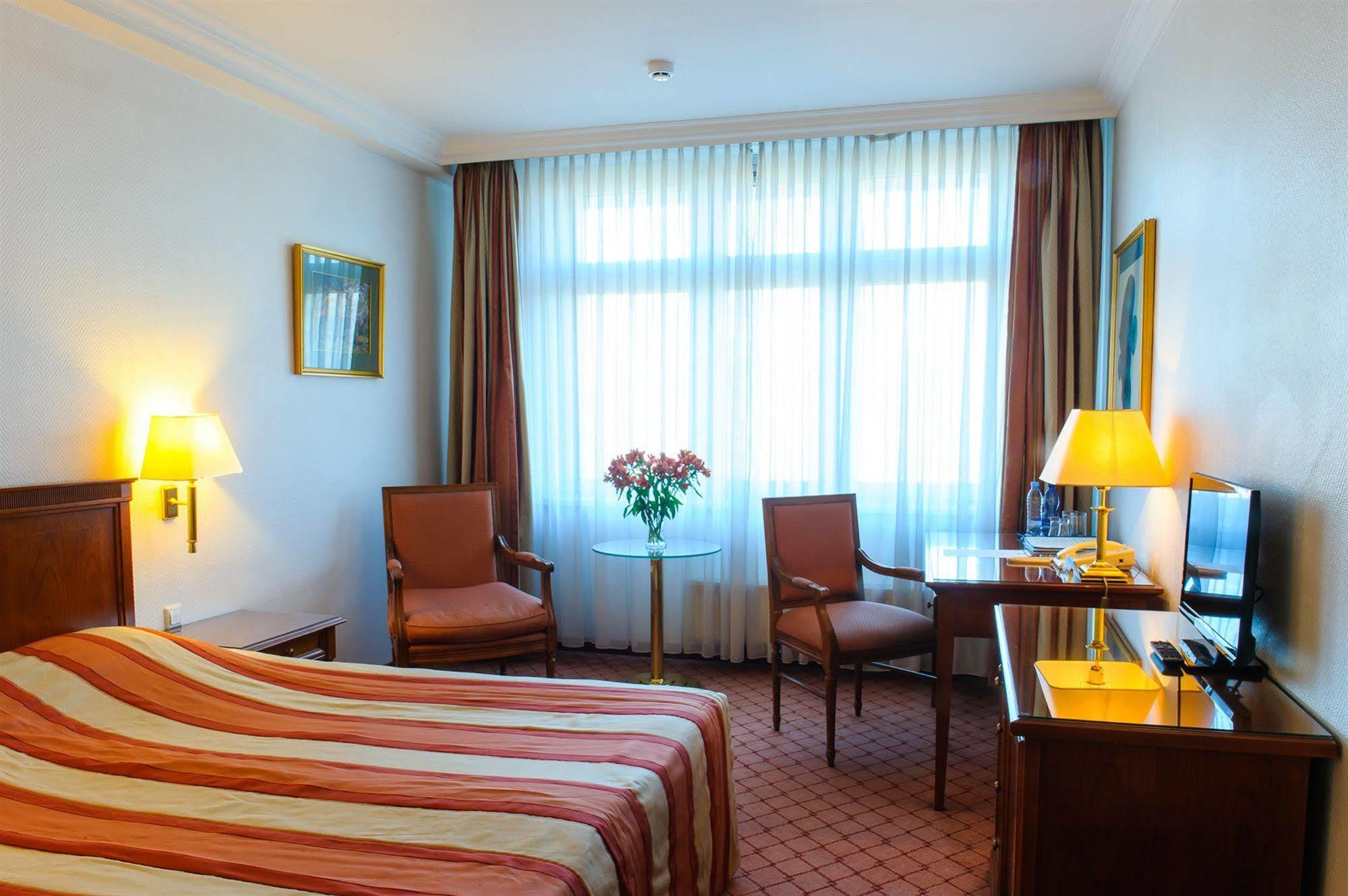 Hotel Roma 4*