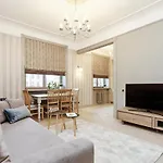 Old Town Kalku Apartment