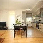 Cozy Home Apartment Kaivas, Free Parking, Self Check-In