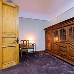 Ancient Storie\'S Ap 65Sqm Renovated Free Parking
