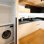 Merkela Loft Apartment Beside Vermanes Park