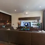 Cozy River-Side Apartment Right In Riga