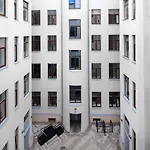 Modern Design Studio Apartment In Riga Center