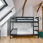 Big Design Apt - Sleeps 12 - Best Location