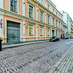 Oldtown Palasta Apartments