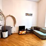 Oldtown Palasta Apartments