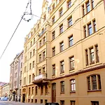 Lacplesa Cozy Central Apartment