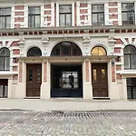 Ak Apartment