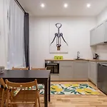 Lacplesa24 - Modern Studios In Riga City Center