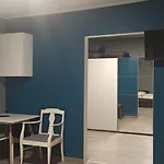 Riga Old Town Airy Apartment 4