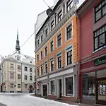 Old Riga Two Bedroom Apartment With 2 Bathrooms