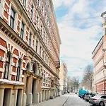 Quiet Studio In Riga City Centre - Self Check-In, Walkable To Major Attractions