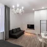 Merkela street apartment 14