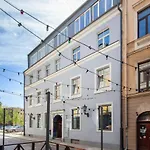 Classic 2-Room Apartment In Old Town Riga