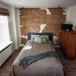 Comfortable Design Apartment On Vilanu With Parking