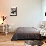 Bright Spacious Apartment In Riga With Free Parking