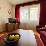 Spacious 3-Room Apartment & Parking