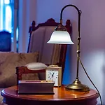 Classic Style Apartment In The Center Of Riga