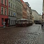 Riga Old Town Airy Apartment 4