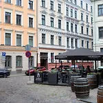 Old Riga Modern And Spacious 2 Bedroom Apartment