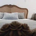 Boutique Elizabeth Apartment