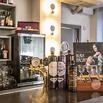 Hotel Best With Free Parking